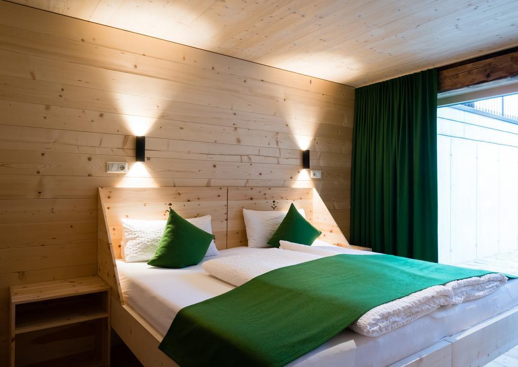 Giatla Hof Der Alfenalm - Ferienwohnungen Am Berg Innervillgraten Pokój zdjęcie